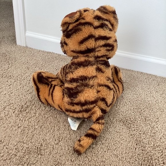 Build A Bear Workshop sitting tiger cub stuffed animal | boy girl toy | 2016 - Picture 2 of 7
